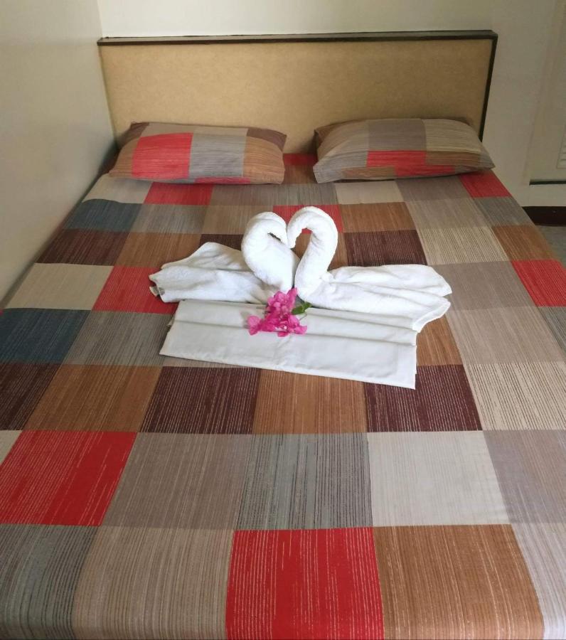 Park Vil-La Apartelle Quezon City Εξωτερικό φωτογραφία