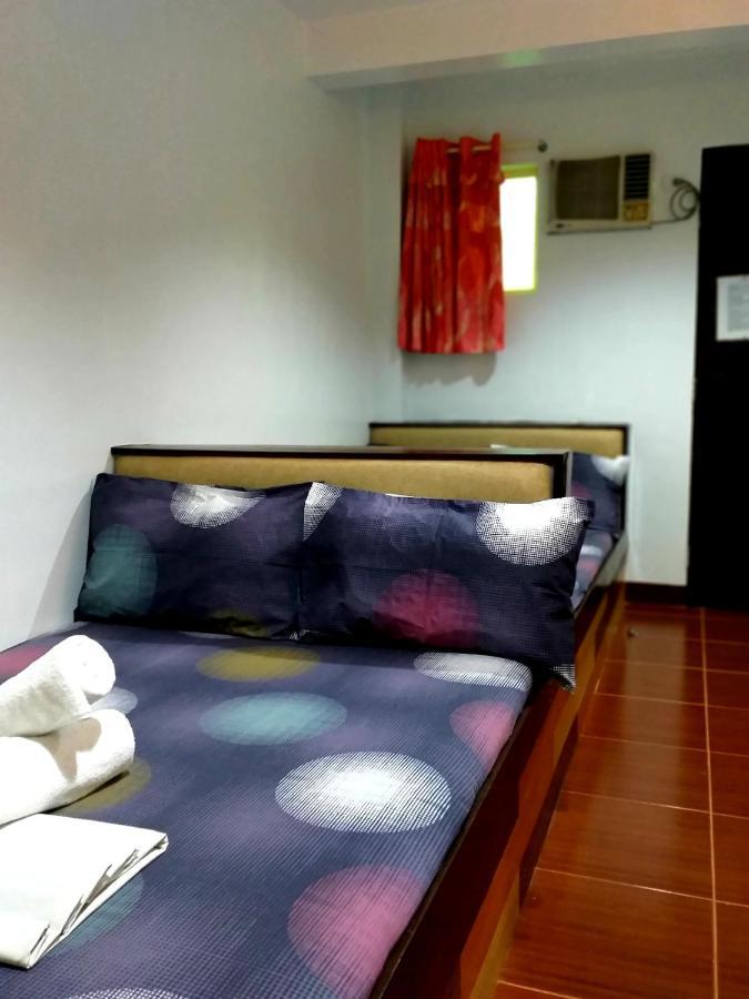 Park Vil-La Apartelle Quezon City Εξωτερικό φωτογραφία
