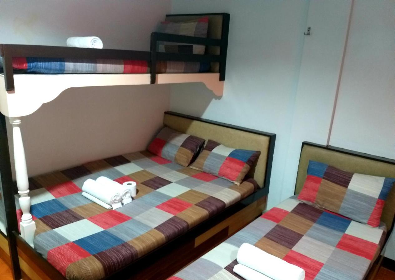 Park Vil-La Apartelle Quezon City Εξωτερικό φωτογραφία