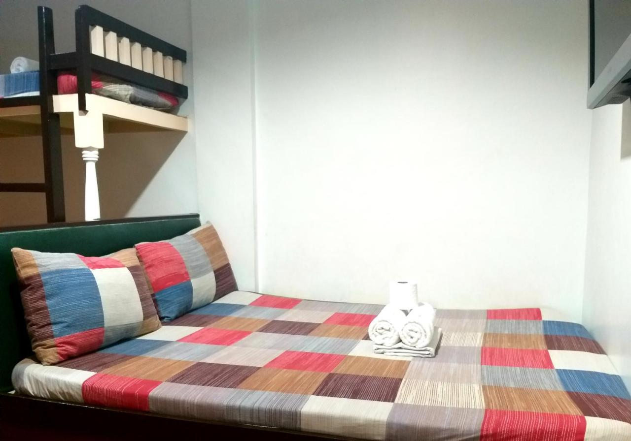 Park Vil-La Apartelle Quezon City Εξωτερικό φωτογραφία
